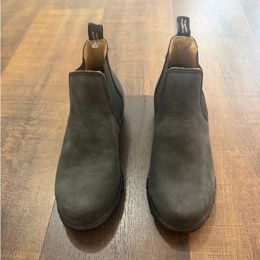 Blundstone Black Chelsea Ankle Boots Slip On Boots Size 6.5